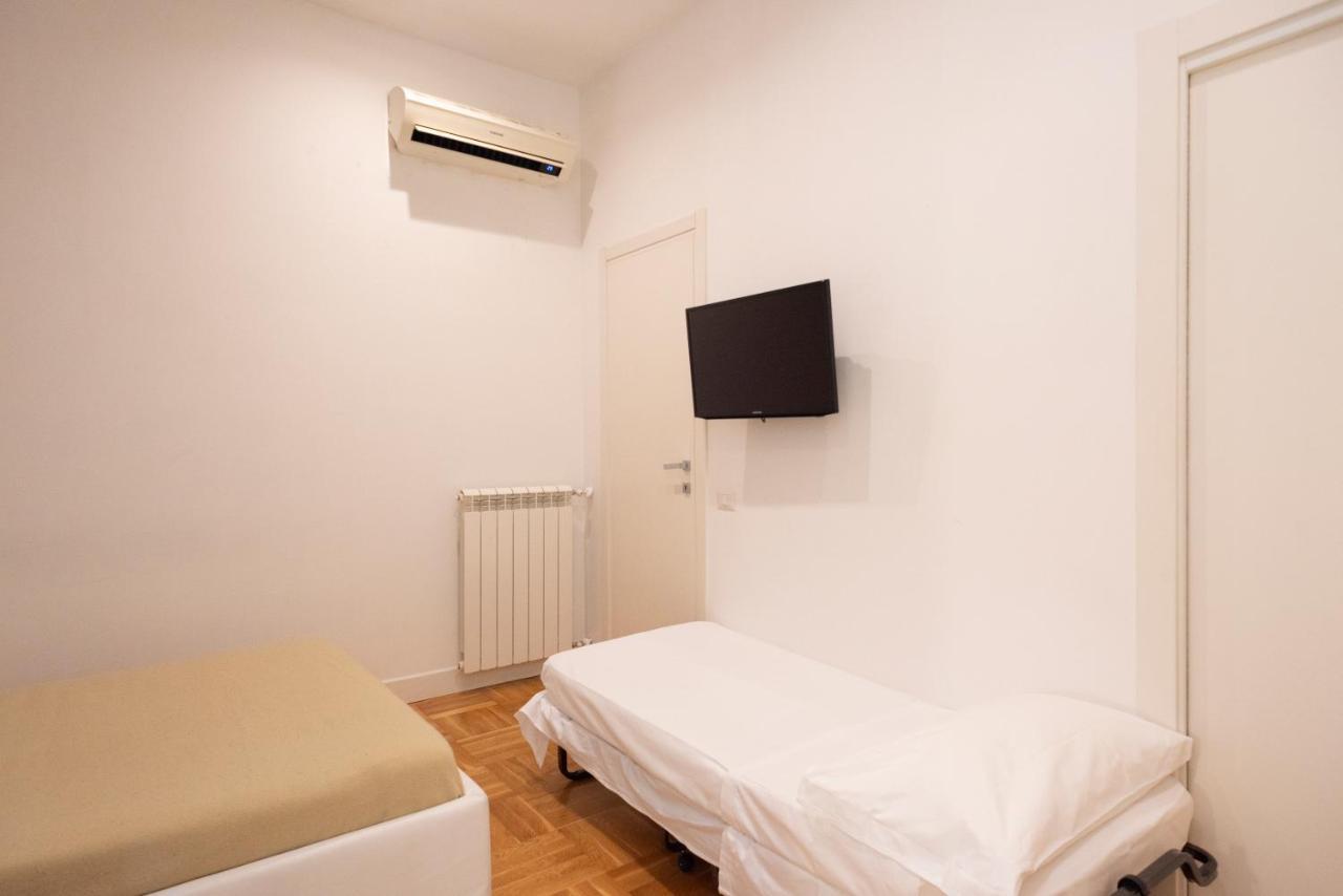 Pignatelli Rooms Naples Luaran gambar
