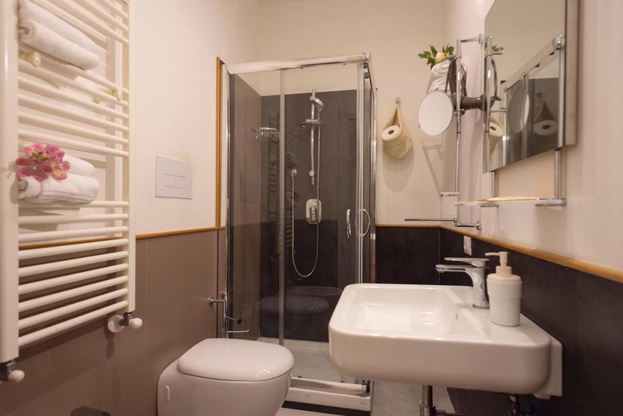 Pignatelli Rooms Naples Luaran gambar