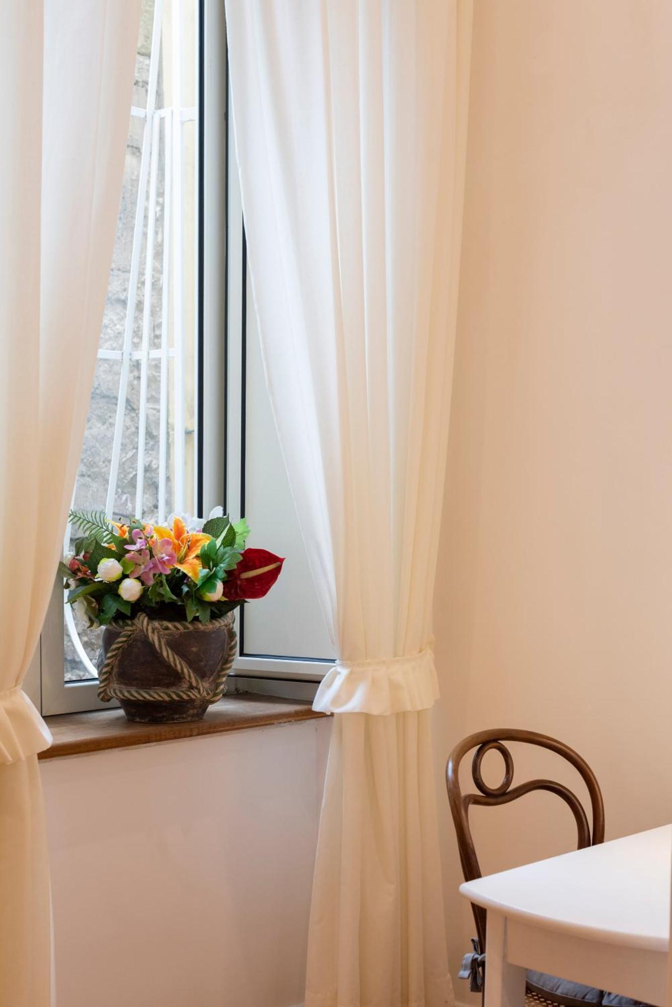 Pignatelli Rooms Naples Luaran gambar