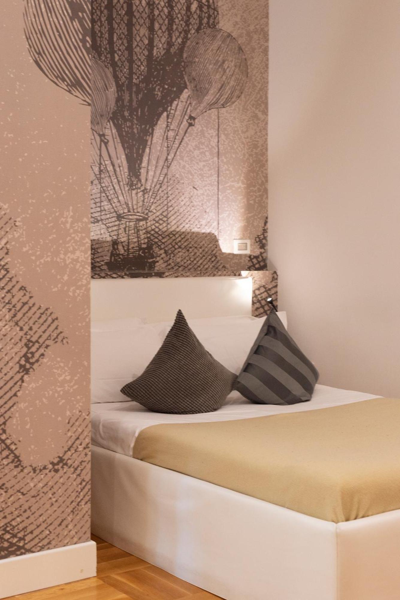 Pignatelli Rooms Naples Luaran gambar